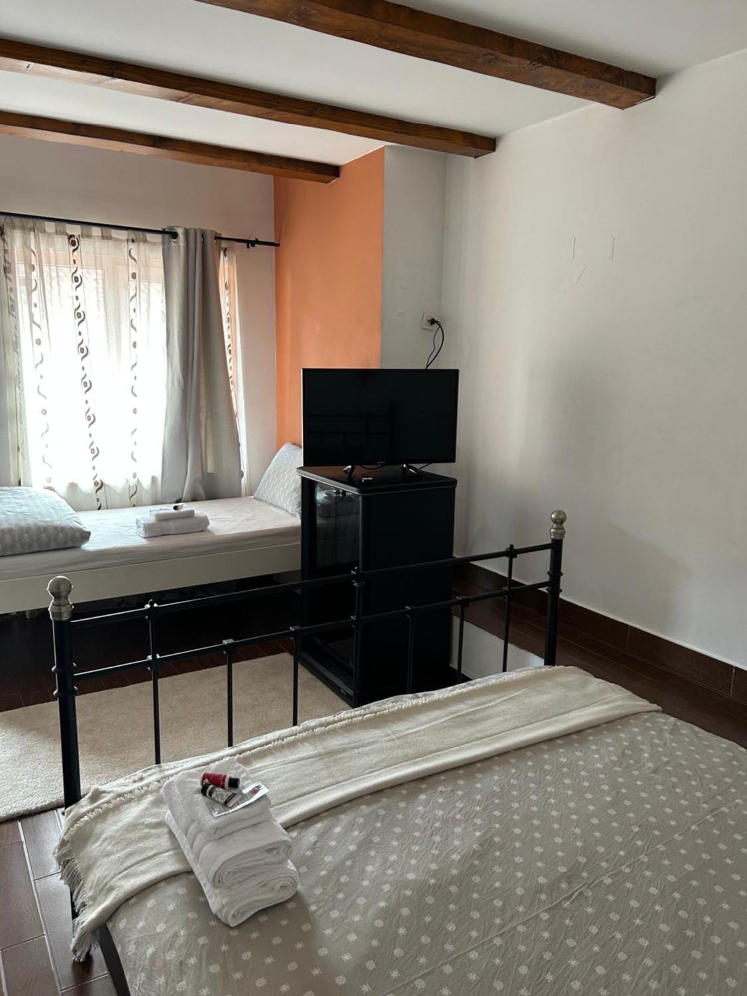 Sian Sanctuary Villa Brasov Exterior photo